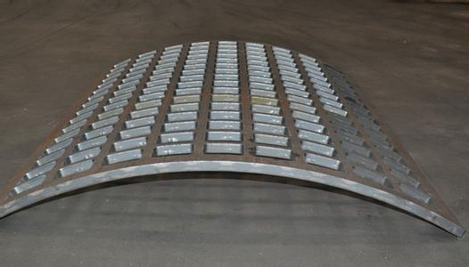 供應(yīng)道路環(huán)保噪聲屏障網(wǎng)-不銹鋼沖孔網(wǎng)-材質(zhì):優(yōu)質(zhì)不銹鋼板 - 產(chǎn)品庫存 - 勾花網(wǎng)-鋼板網(wǎng)-安平縣勝航菱形網(wǎng)廠